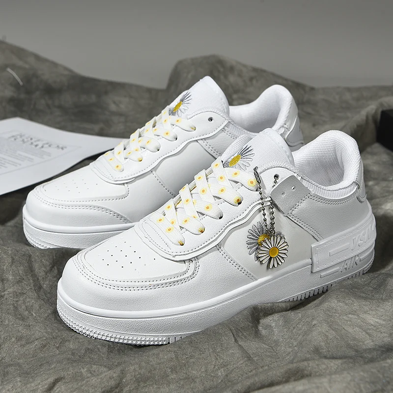 

Women's Skateboard Shoes Classic High Quality Air Force Chrysanth Af1 Floral Print Sneakers Flat Flexible Shoes For Female 2021
