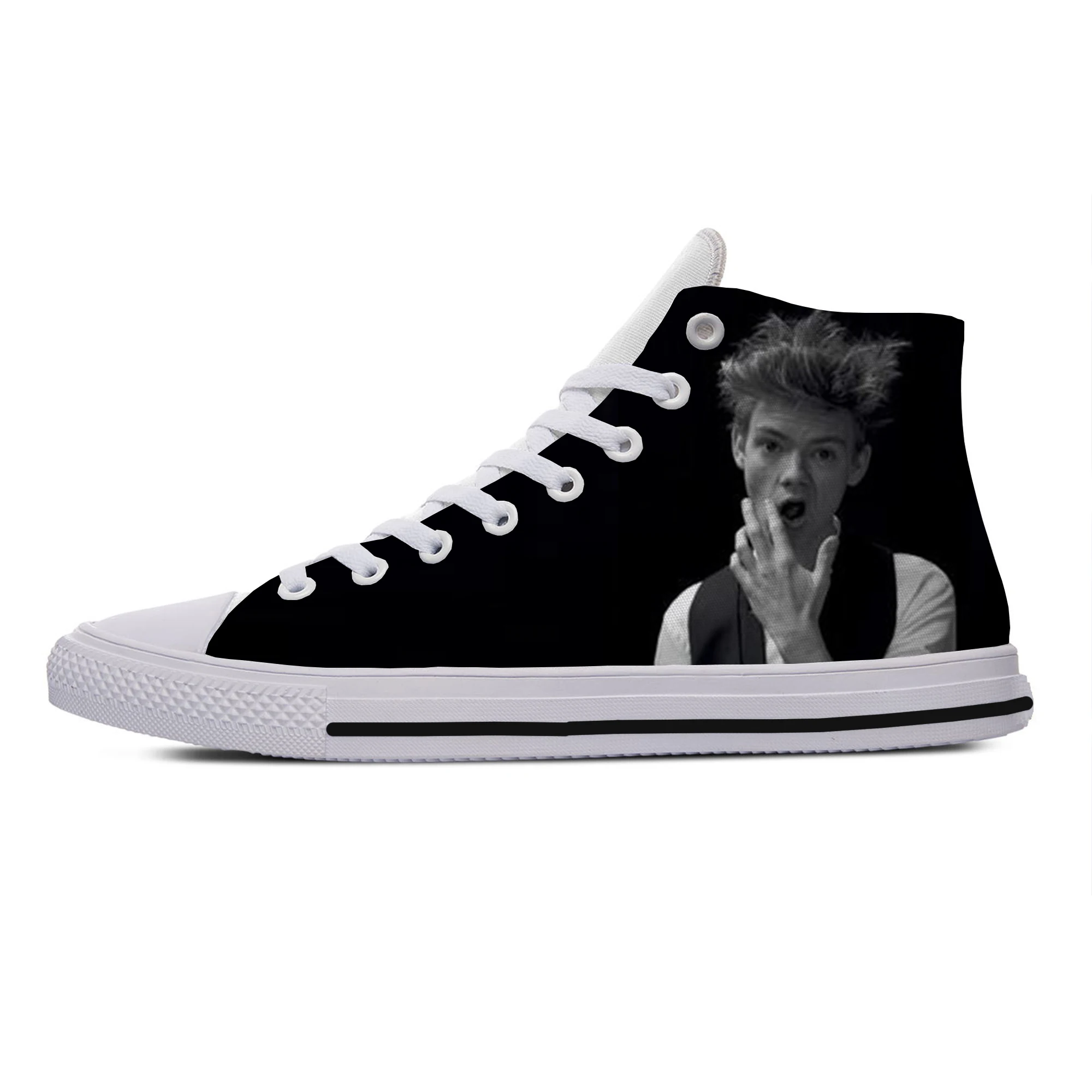 

Hot Cool Fashion Funny New Summer High Quality Sneakers Handiness Casual Shoes Men Women Thomas Sangster High Top Board Shoes