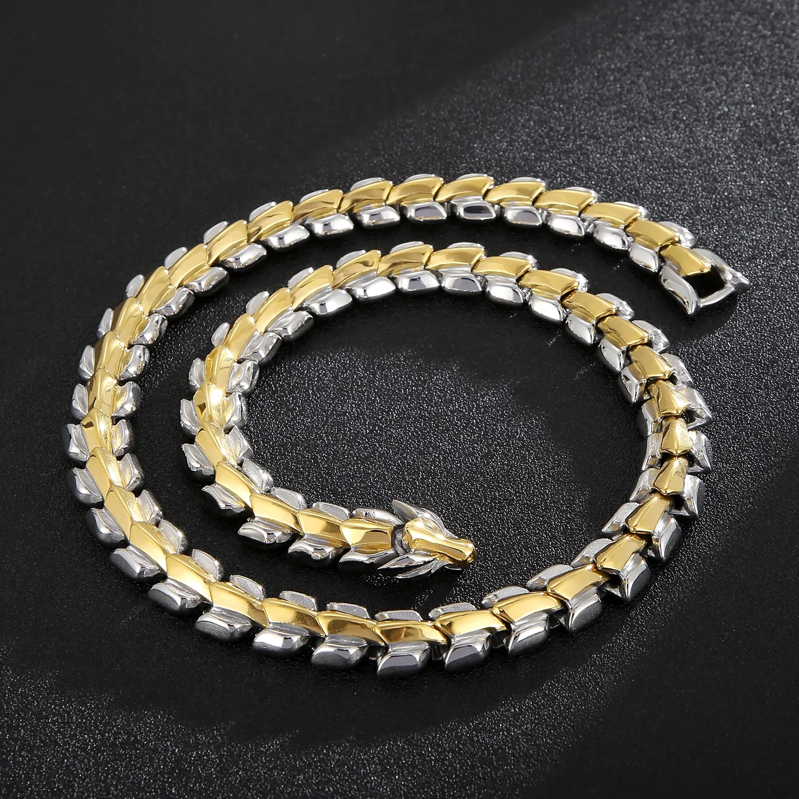 

Men's Necklace Punk Goth Snake Necklace Exaggerated Vintage Silver Charm Necklace Hip Hop Party Gift Jewelry