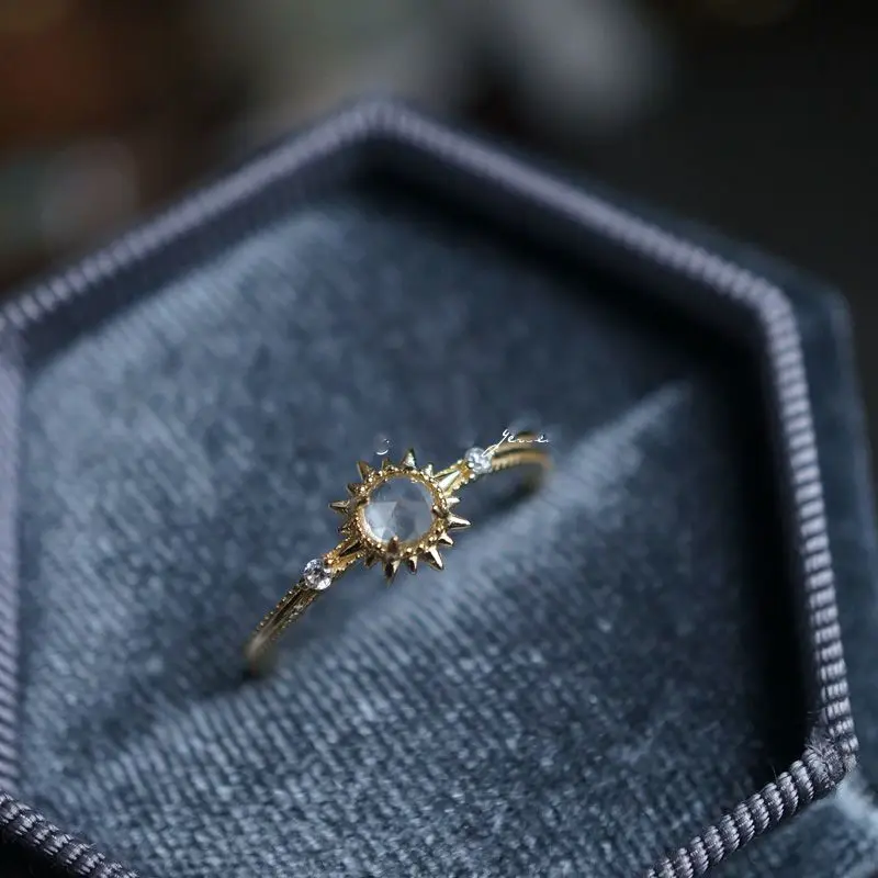 

Zircon Silver Ring Japanese Style Women's Rose Cutting Ring Women