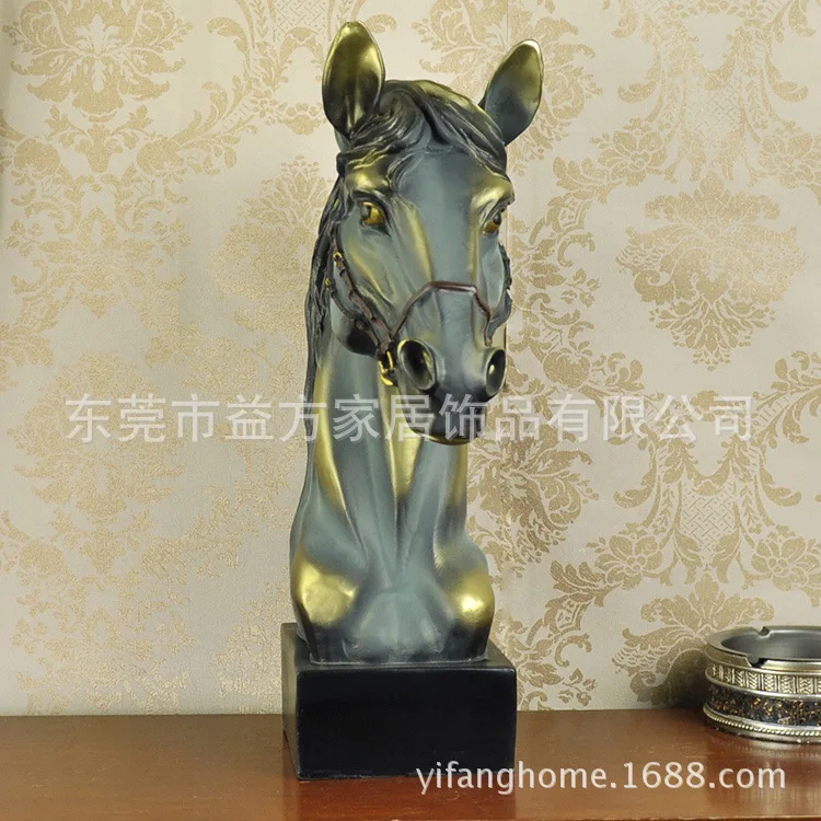 

Gold Plated Horse Head Statue Desk Decoration Ornaments Minimalist Horse Resins Sculpture Crafts Room Aesthetics Furnishings