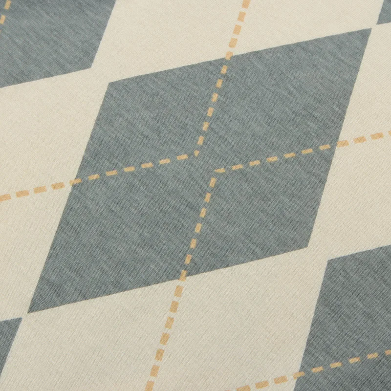 Футболка мужская хлопковая в стиле хип-хоп с вышивкой ромбиками и медведем лето