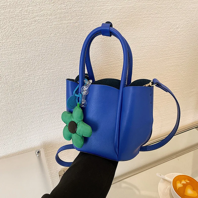 

Leather Texture Women's Handbag New Light Luxury Large Capacity Messenger Bucket Bag Small Flower Accessories Bag Sets For Women