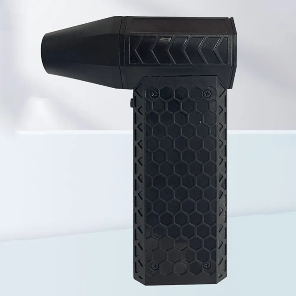 Легкий но мощный струйный очиститель который присоединяет скорость до понимания