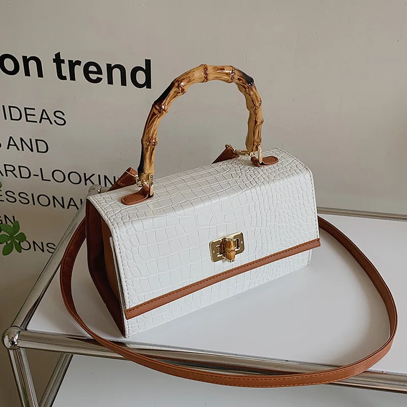 

2022 New Crocodile Pattern Bamboo Handle Retro Single Shoulder Bag Purses and Handbags Luxury Designer Fashionable Purses