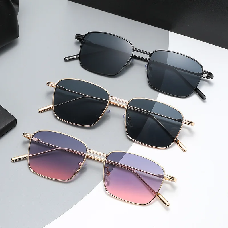 

Солнцезащитные очки в металлической оправе Uv400 для мужчин и женщин, винтажные Квадратные аксессуары с антибликовым покрытием, 2022