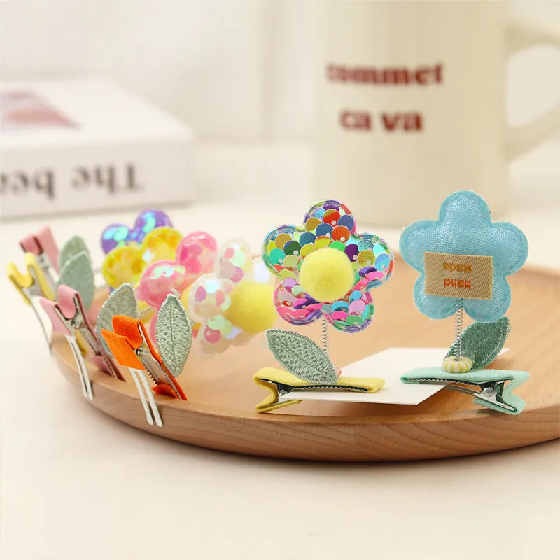 

Girls Hair Accessories Children Head Jewelry Moving Little Baby Cute 3D Flower Hairpin Creative Hairclip Gift 4Pcs/Lot Headdress