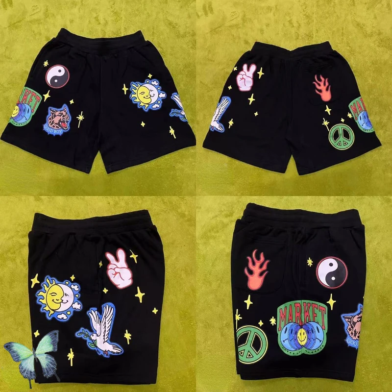 

Chinese Culture Tai Chi Logo Sun Smiley Face Shorts