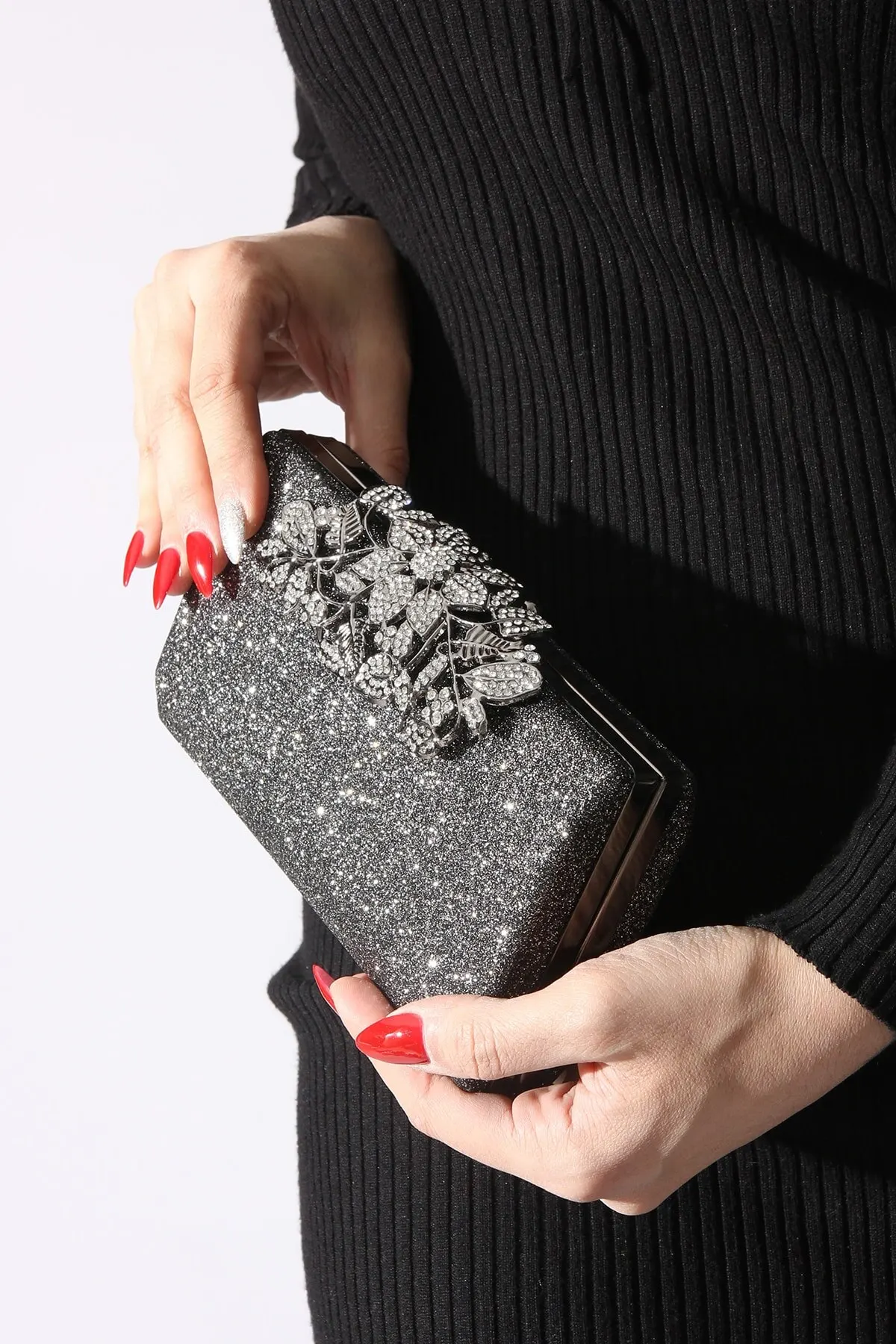 

Модные стильные Платиновые женские вечерние сумки