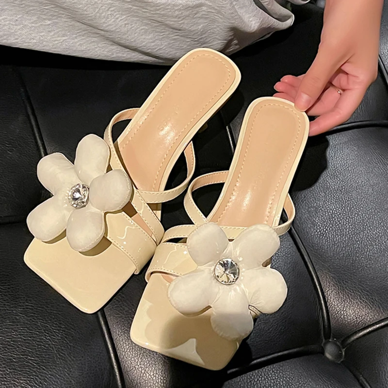 

Fashion Ladies Thin High Heels Flower Sexy Sandals Women Pumps Shoes Square Toe Slippers Slip On Female Casual Outdoor Slides