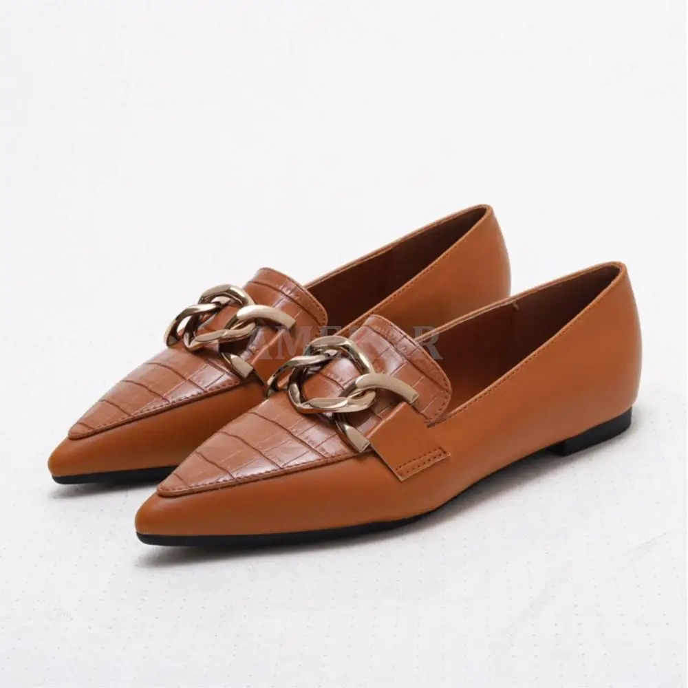 

Casual Shoe Woman Fashion Pointed Toe Flats Black Shoes Ladies Fashion Metal Buttons Chain Decoration Daily Wear low-heel Pumps