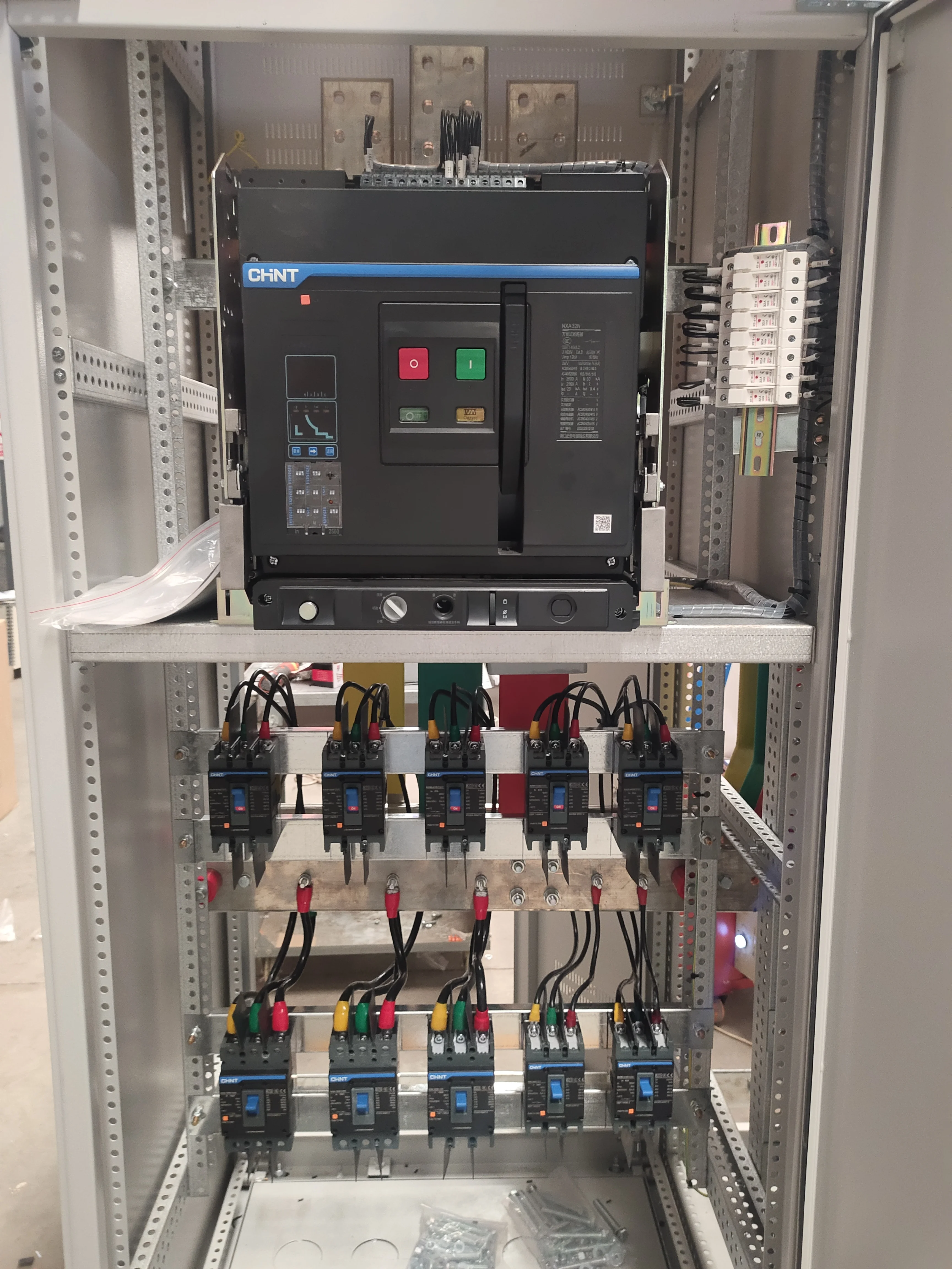 Высокочастотный 630A 800A MCCB шинная панель в сборе импульсный источник питания