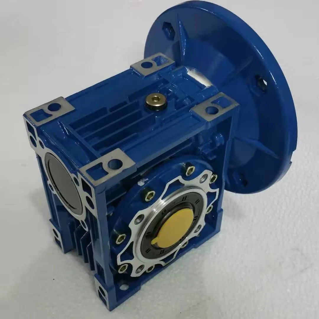 Редуктор NMRV 030 с соотношением 20 двигателем 220 кВт 63 B5-3 фаза переменного тока 380/В 60