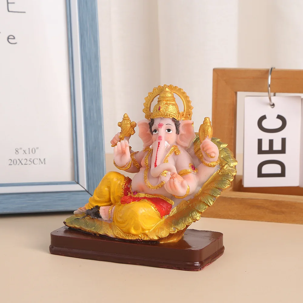 

New tabletop handicraft ornaments Indian elephant god resin ornaments Thai elephant trunk god handmade color print