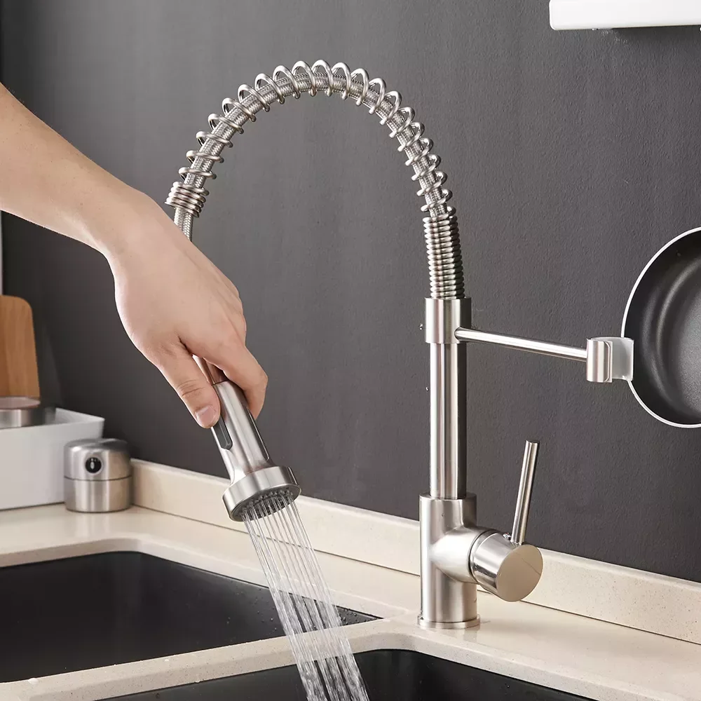 

Kitchen Faucets Brush Brass Faucets for Kitchen Sink Single Lever Pull Out Spring Spout Mixers Tap Hot Cold Water Crane 9009