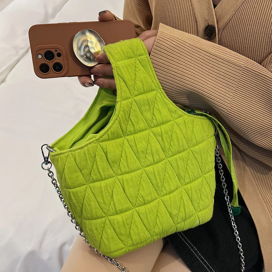 

Роскошная Брендовая женская маленькая сумка-мешок, мягкие хлопковые стеганые сумки через плечо для женщин, новинка 2023, дамская сумочка с короткими ручками