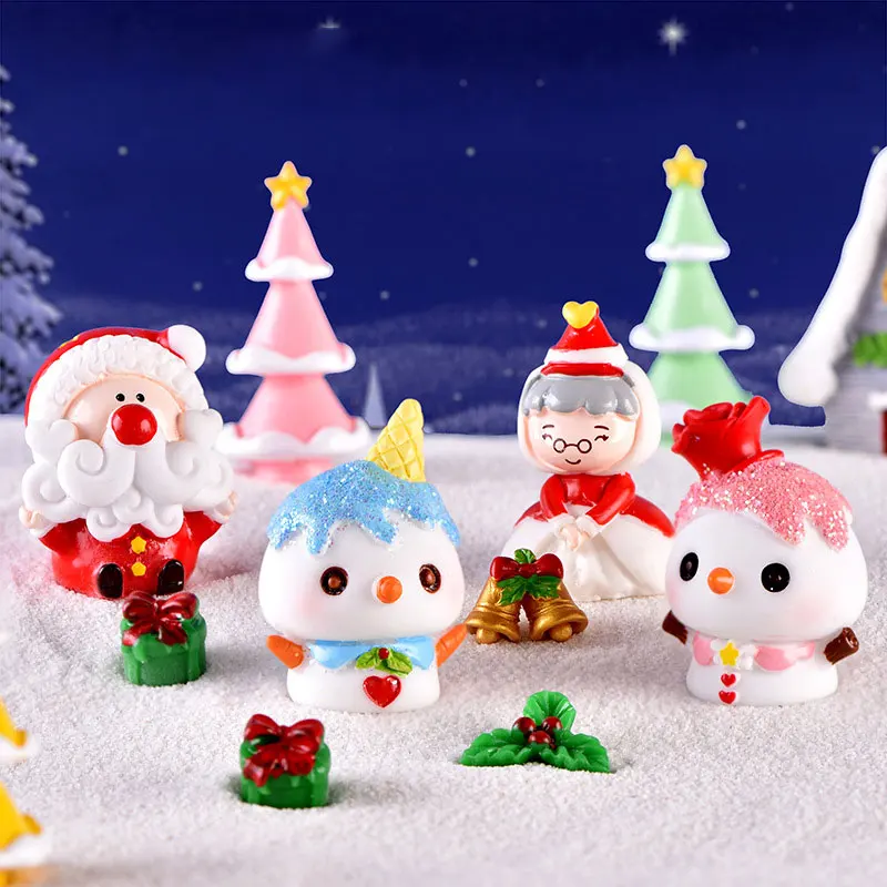 

Fish Tank Decoration Christmas Ice Cream Snowman Santa Claus Grandma Micro Landscape Christmas Tree Snow Resin Decoration