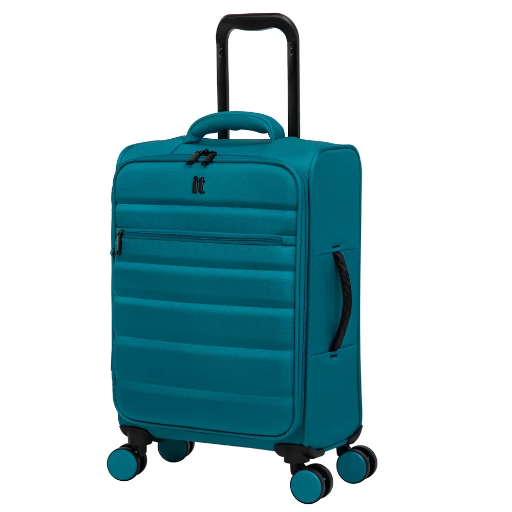 

it luggage Census 22" Softside Carry-On 8 Wheel Spinner