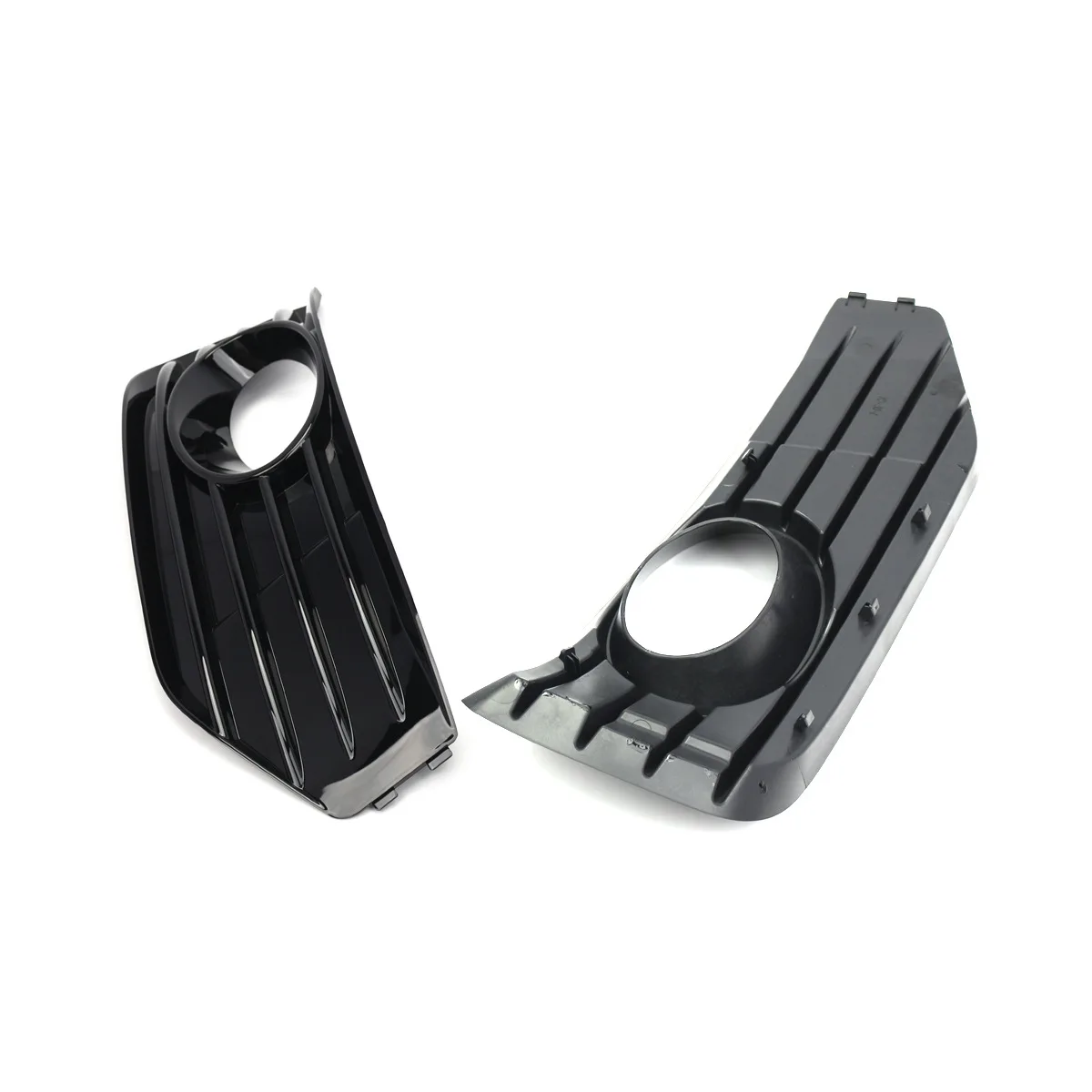 

Противотуманная фара на передний бампер для Volkswagen T5 Metway 2010-2015