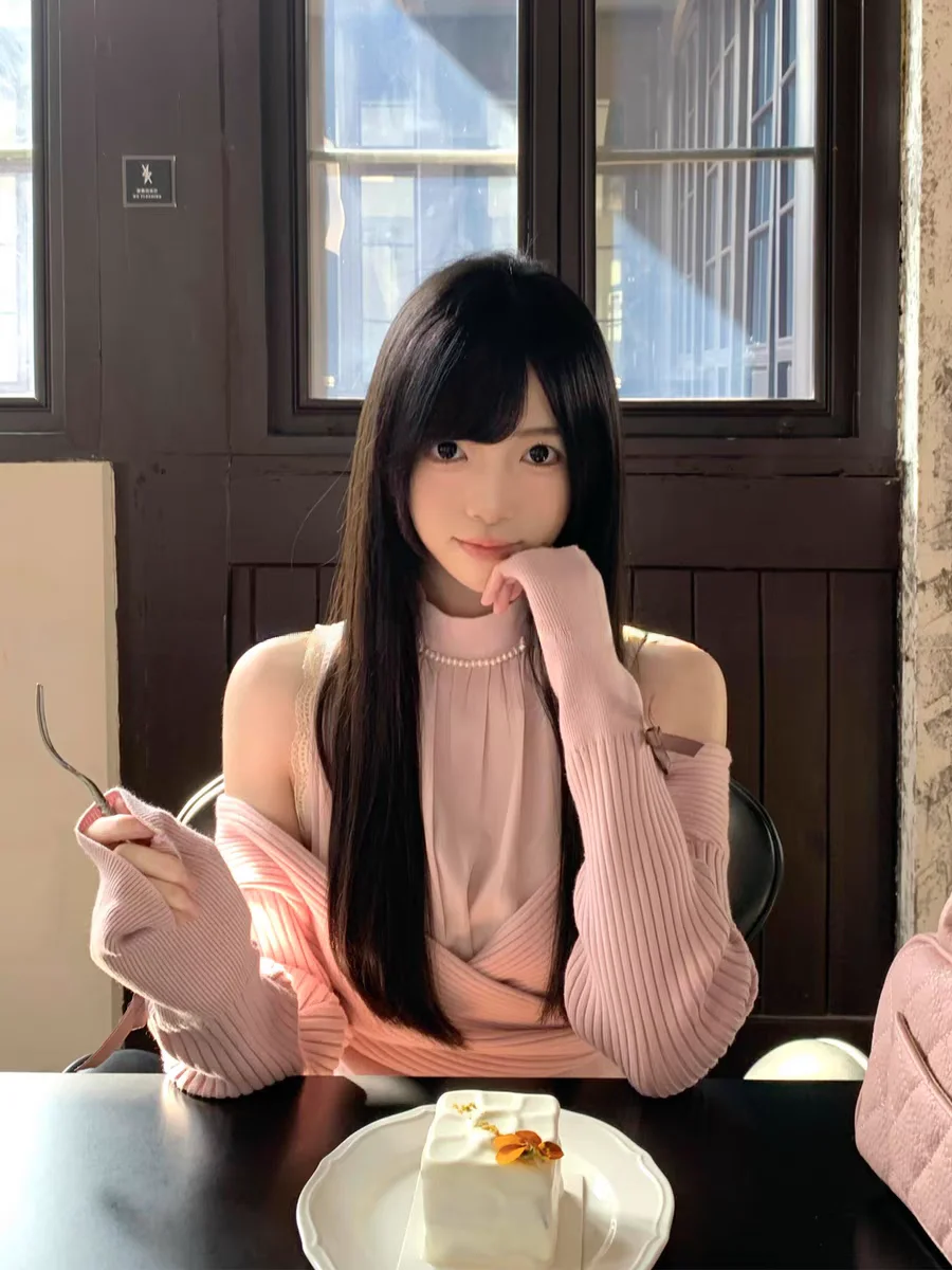 Дневник Монро ~ Шерстяной свитер