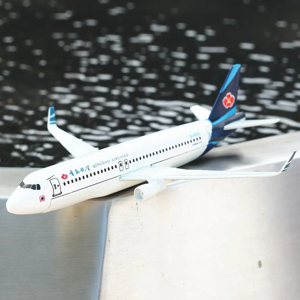 

Китай Qingdao Airlines A320 летательный аппарат сплав литья под давлением модель 15 см авиационный коллекционный миниатюрный орнамент Сувенирные игр...