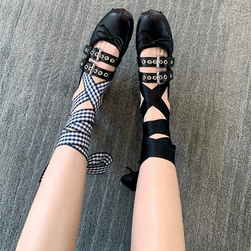 2023 New Designers Women Flat Shoes Fashion Shallow Hollow Out Ballet Shoes Ladies Casual Outdoor Soft Ballerina Shoe Loafers