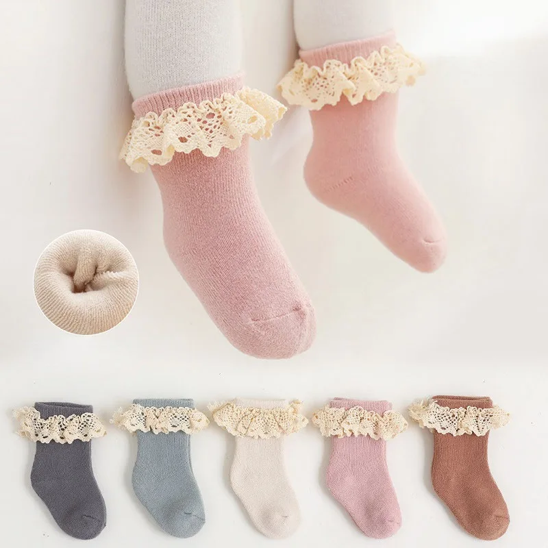 

Осенне-зимние новые махровые утепленные носки из чесаного хлопка, теплые мягкие милые носки для маленьких девочек, милые детские кружевные ...