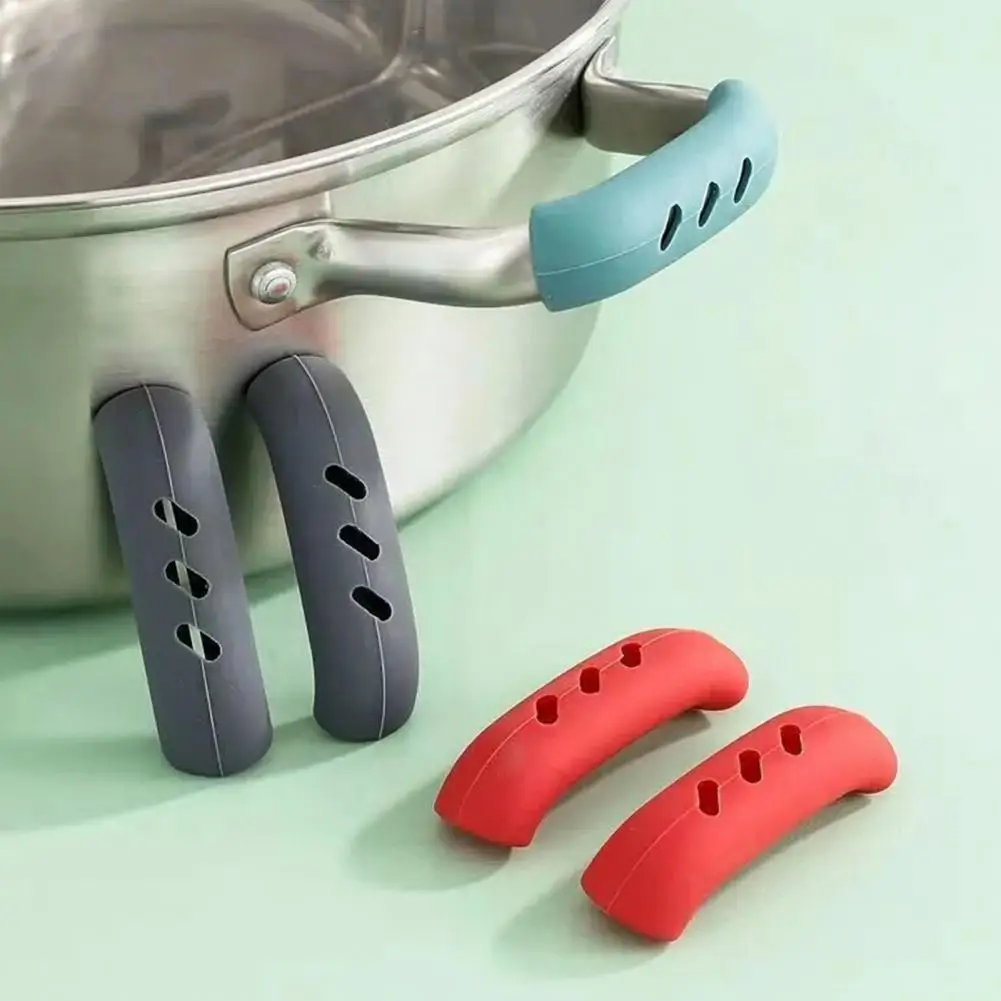 

4Pcs/Set Kitchen Pan Handle Cover Washable Portable Heat Resistant Pan Handle Holder Anti-crack Pot Ear Clip Kitchen Tool