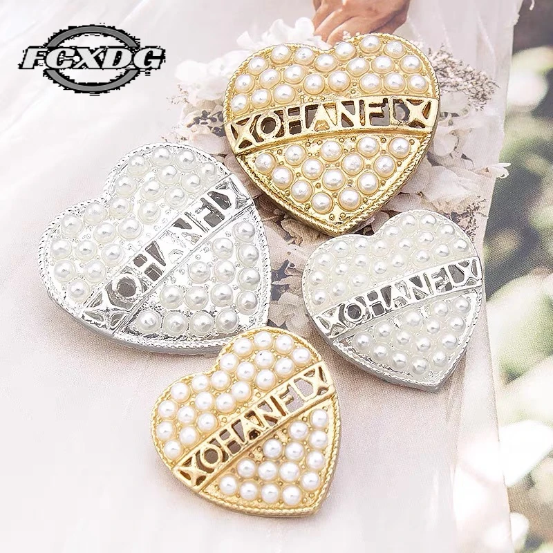 

Luxury Pearl Buttons for Clothing Women's Coat Decoration Accessories Heart Buttons for Needlework Square Metal Sewing Buttons