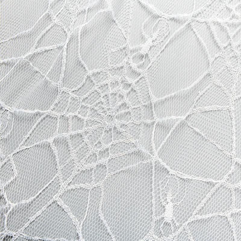 Кружевная ткань с вышивкой