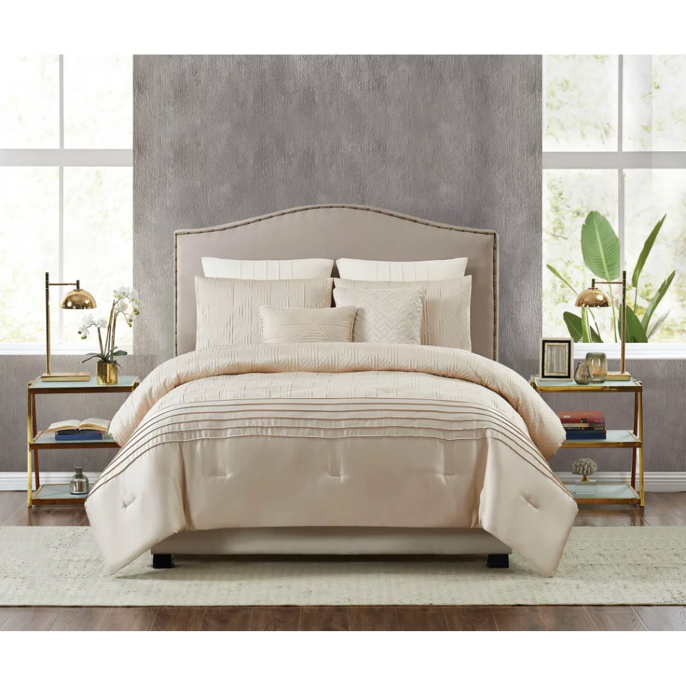 

5th Avenue Lux Noelle 7 Piece Queen Comforter Set
