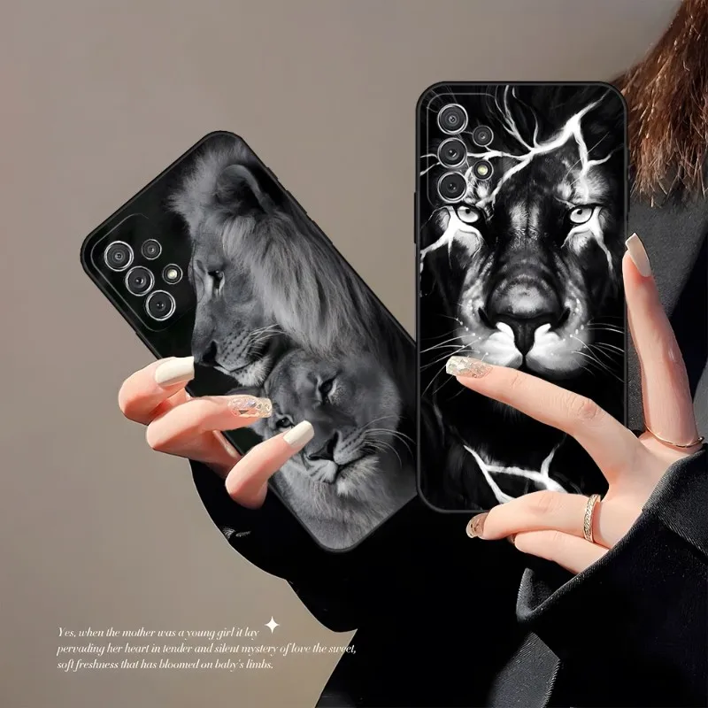 

King Of Beasts Lion Phone Case For Samsung S30 Ultra S22 Plus Pro FE S21 Edge S9 S8 S23 S20 Galaxy S10 5G Soft TPU Shell