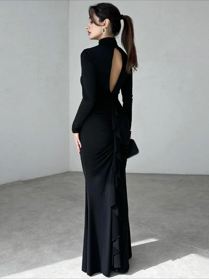 Женские элегантные длинные платья с открытыми рюшами осень-зима 2024 водолазка