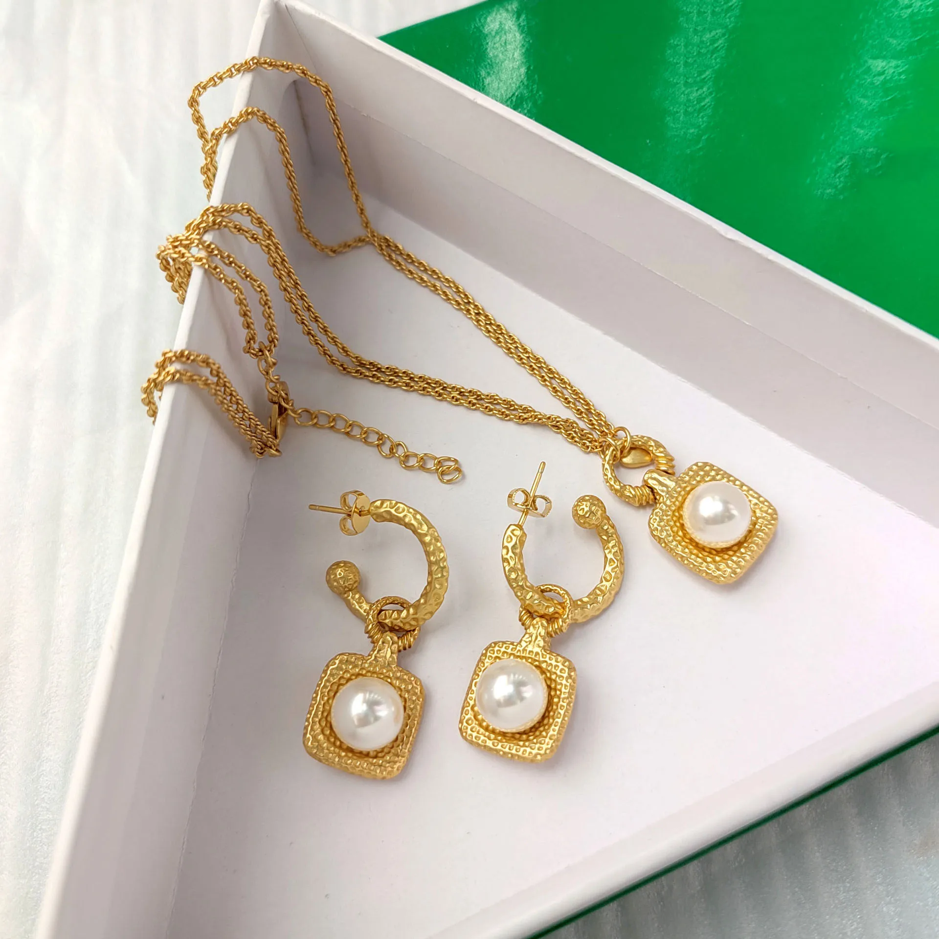 

Роскошные модные французские Винтажные серьги BV, ожерелье-гвоздик для женщин 2022, простые гипоаллергенные серьги, ювелирные изделия для под...