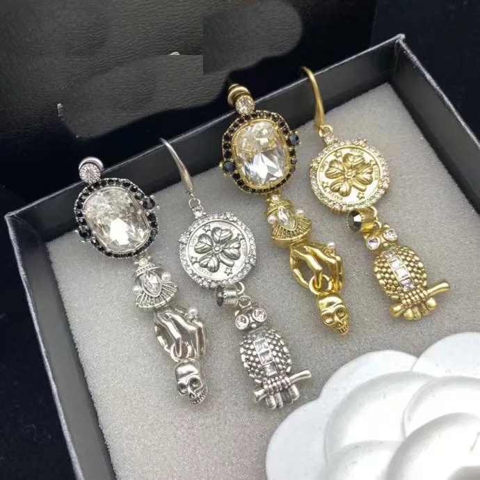 

European and American retro skull asymmetric Earrings