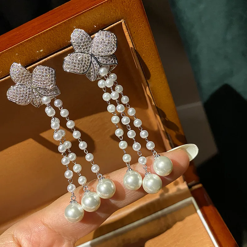 

French retro white flower pearl tassel drop earrings luxury fashion court sparkling zircon petal Gorgeous women wedding jewelry
