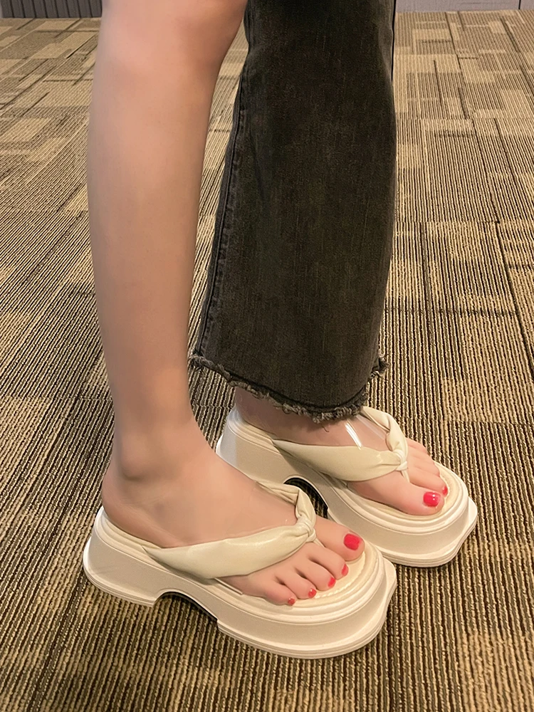 

Beach Shoes Womens Slippers Outdoor Platform Pantofle Slides Med Rubber Flip Flops Sabot Summer 2023 Soft Hawaiian Rome PU Hoof