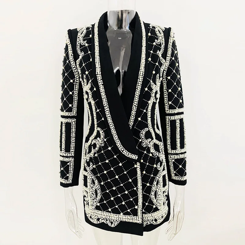 Рисунок 3 - Женский блейзер с длинным рукавом