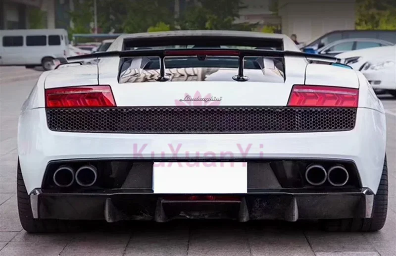 Высококачественный задний спойлер из кованого углеродного волокна в стиле DMC для