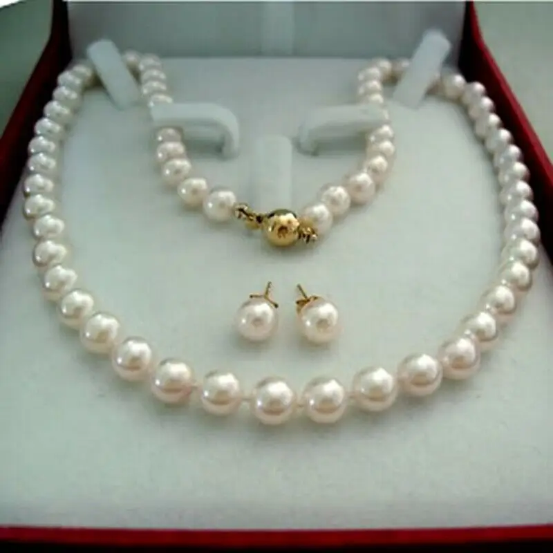 

Charming 8-9MM White Akoya Pearl Necklace Earring Set AA 18"
