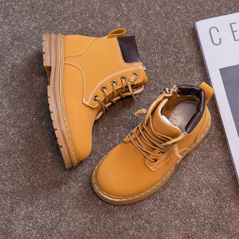 

Модные ботинки для девочек, повседневные ботинки Martens, дышащая подкладка, в британском стиле, для детей, для малышей, Женская Осенняя коротка...