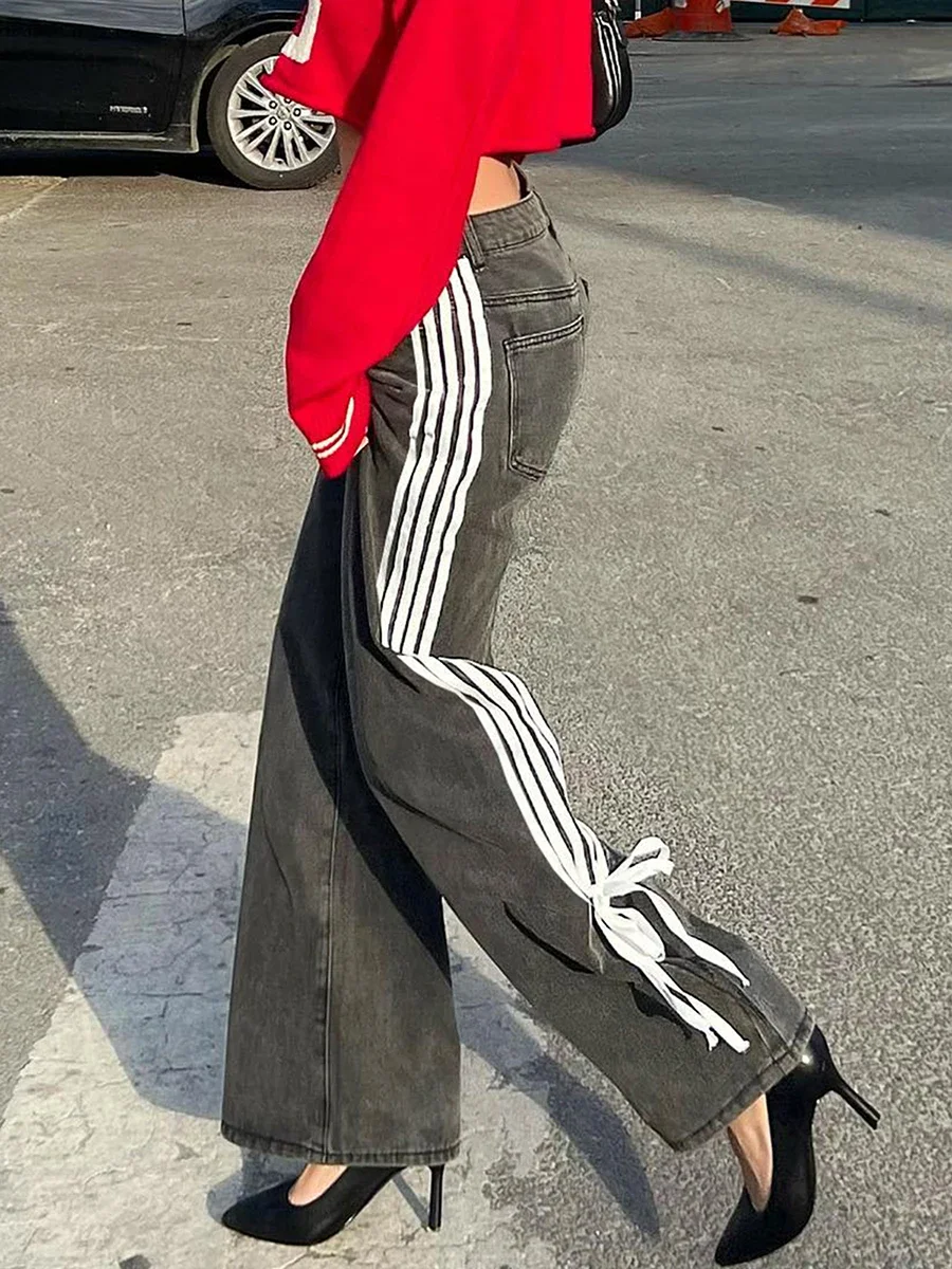 Женские широкие джинсы с высокой талией