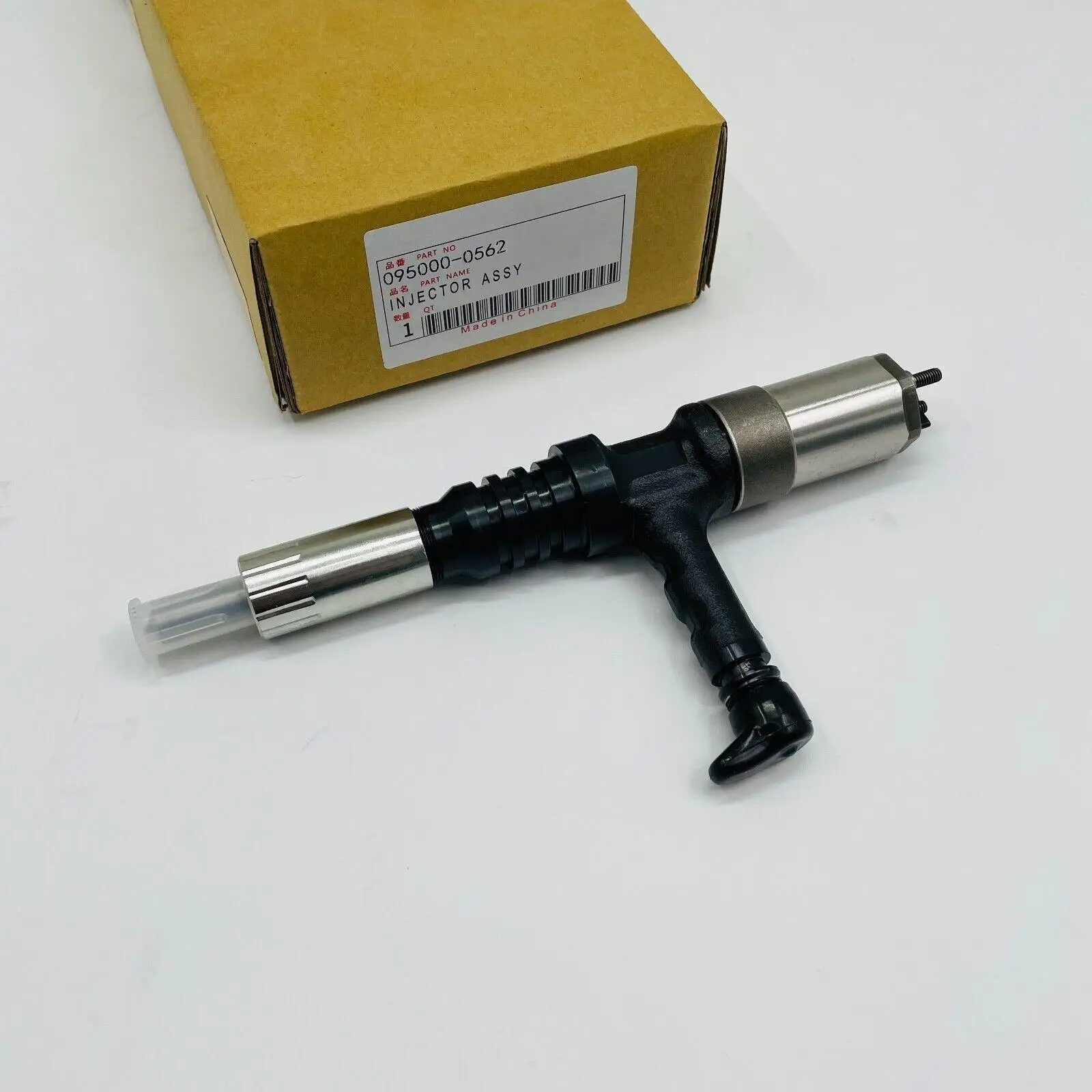 095000-0562 095000-0560 дизельный топливный инжектор 6218-11-3100 для Komatsu P140 / SA60140 Φ