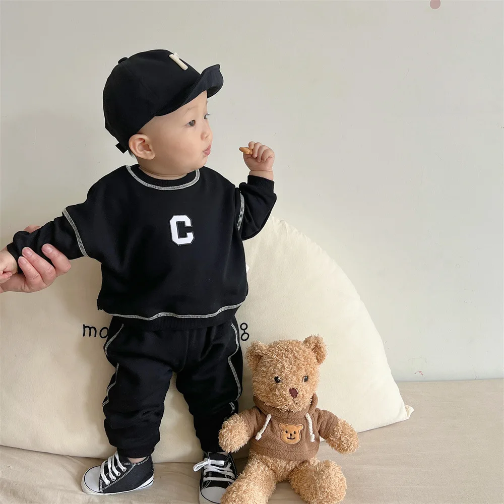 

2022 New Baby Long Sleeve Clothes Set Children Casual Sweatshirt + Pants 2pcs Suit Fashion Letter Print Cotton Pullover Outfits