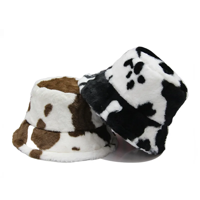 

Модная зимняя женская панама с коровьим принтом, пушистая плюшевая женская панама из искусственного меха, теплая уличная меховая женская п...