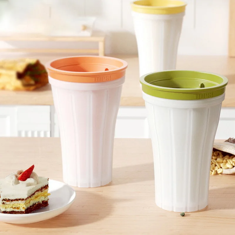 

DIY Slushy Cup Ice Maker Cup Homemade Smoothie Milkshake Bottle Durable Slushy Ice Cream Maker Squeeze Slush Quick Slushy Maker