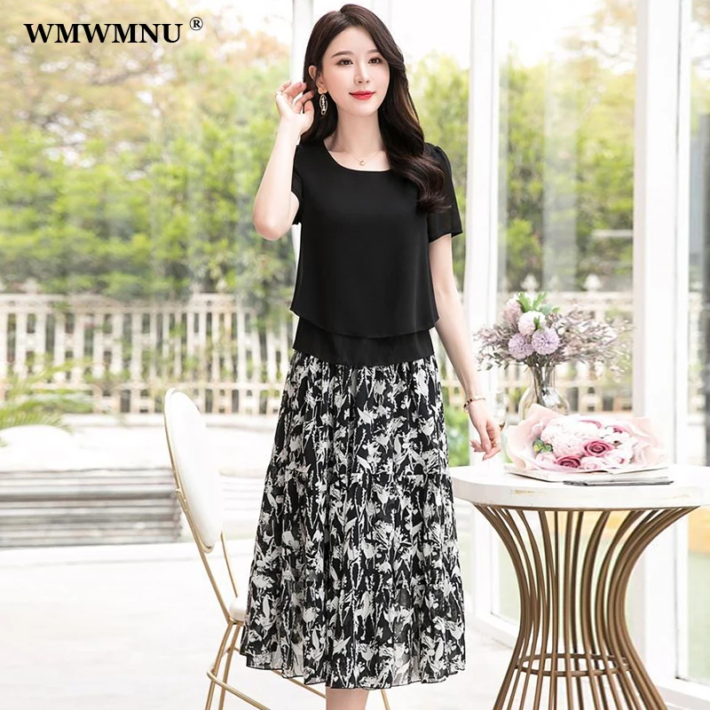 

Женский шифоновый костюм с юбкой, повседневный комплект из двух предметов, топ с коротким рукавом и плиссированная юбка средней длины в Кор...