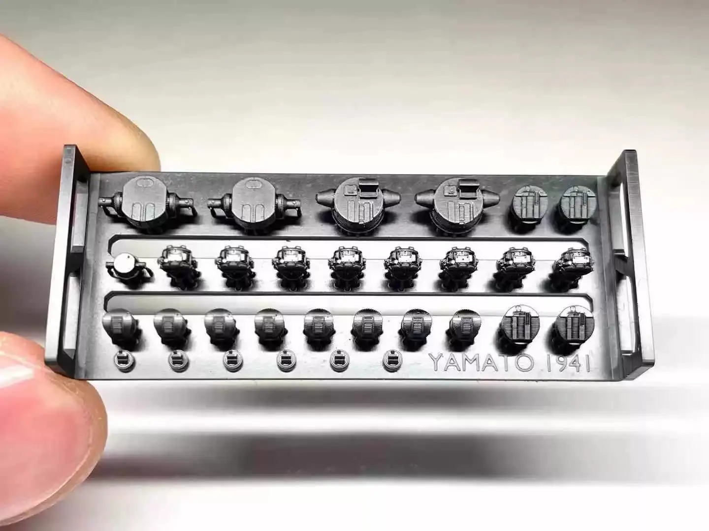 Оборудование для пожарного контроля и прожектор 1/700 YAMATO от бункерного IJN70117 1941