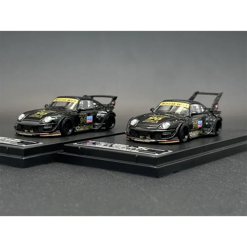 Коллекционная модель машинок 1:64 RWB 993 Шарлин литый под давлением миниатюрный