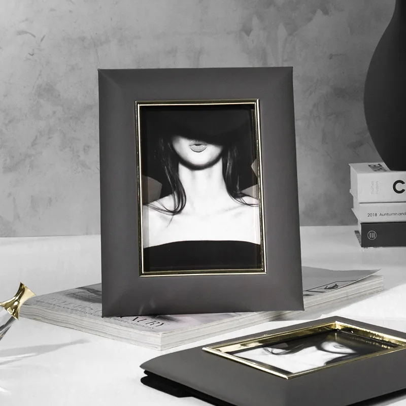 Настольная фоторамка с металлической и искусственной кожей современная роскошь